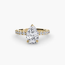 Solitaire with Pavé 6